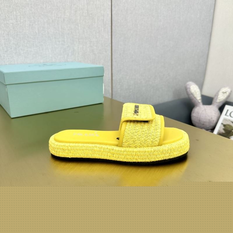 Pra*a slippers